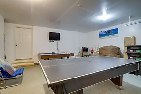 Bright Greenbackville Vacation Home w/ Game Room