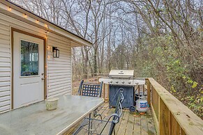 Pet-friendly Cottage ~ 8 Mi to Downtown Knoxville!