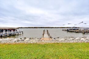 Cozy Ohio Home w/ Patio + Buckeye Lake Access!