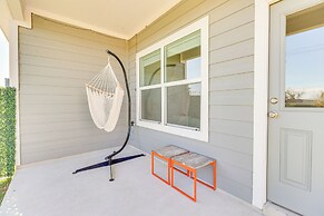 Quiet Home w/ Fenced Yard 12 Mi to Downtown Austin