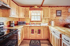 Troy Cabin w/ River Access: Fish, Kayak & More!