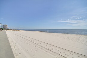 Gulfport Condo With Views: Walk to Beach