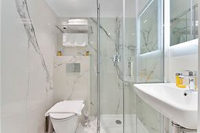 Cleveland Residences Kensington