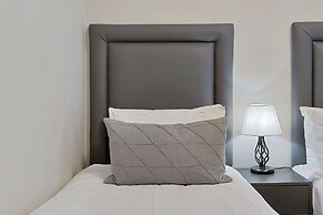 Cleveland Residences Kensington