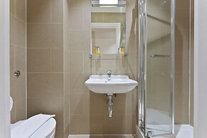 Cleveland Residences Kensington