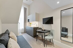 Cleveland Residences Kensington