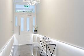 Cleveland Residences Kensington