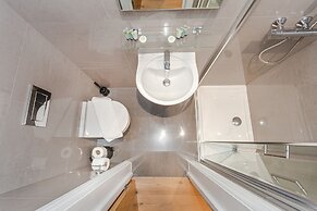 Cleveland Residences Kensington