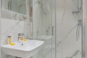 Cleveland Residences Kensington