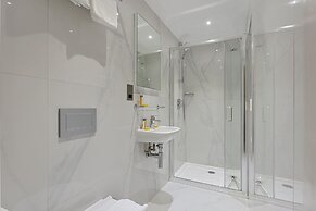 Cleveland Residences Kensington