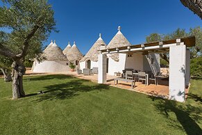 298 Trullo Luna by Perle di Puglia