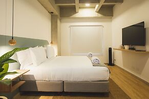 Hojarasca by Wynwood House