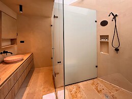 Hojarasca by Wynwood House