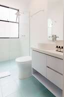 Hojarasca by Wynwood House