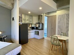 Hojarasca by Wynwood House