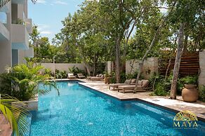 NHOA 107B Lux 1BR Condo Pool access in Aldea Zama