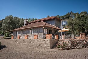 Casa de Pedra Mena Kaho