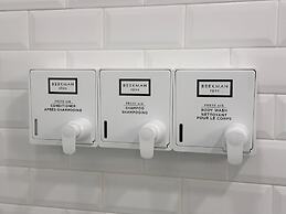 Sosuite at The Vine - Old City