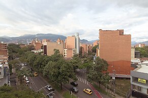 Lauret by Wynwood House