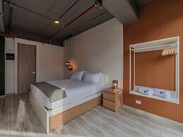 Lauret by Wynwood House