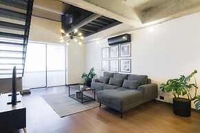 Lauret by Wynwood House