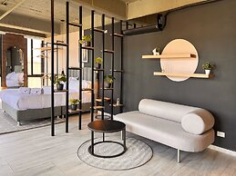 Lauret by Wynwood House