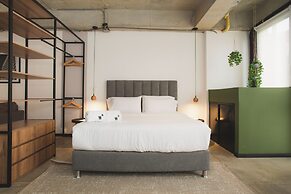 Lauret by Wynwood House