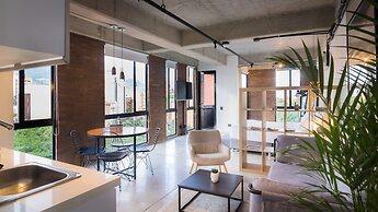 Lauret by Wynwood House