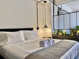 Lauret by Wynwood House