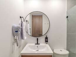 Lauret by Wynwood House