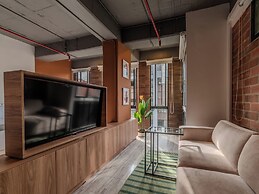 Lauret by Wynwood House