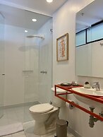 Lauret by Wynwood House