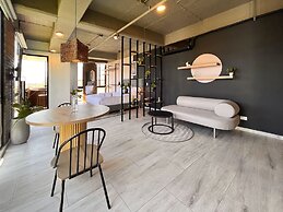 Lauret by Wynwood House