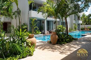 NHOA 107C Lux 1BR Condo Pool access in Aldea Zama