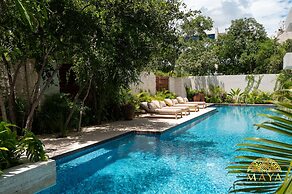 NHOA 107C Lux 1BR Condo Pool access in Aldea Zama