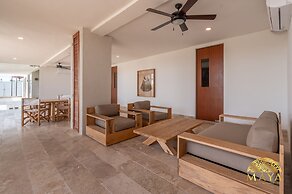 NHOA 107C Lux 1BR Condo Pool access in Aldea Zama
