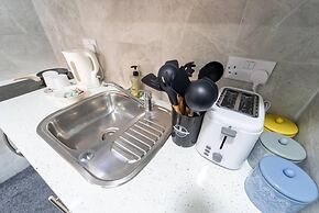 Captivating 1-bed Studio in Birmingham