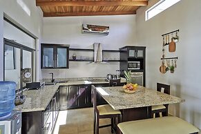 3BD Private Villa Konka with pool