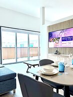 Kompose Boutique Resort at Theme Parks