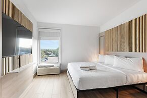 Kompose Boutique Resort at Theme Parks