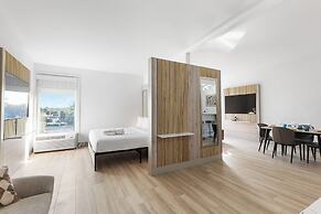 Kompose Boutique Resort at Theme Parks