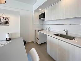 San Telmo Oasis- Contemporary Luxury Studios With Pool, Security, and 