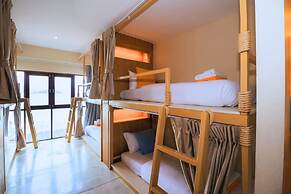 Sea Sun Bed & Beyond