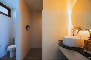 Sea Sun Bed & Beyond