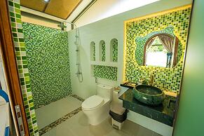 Apple House & Coffee