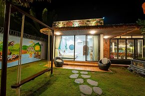 Apple House & Coffee