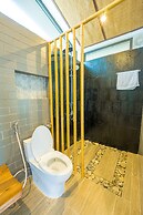 Apple House & Coffee