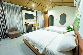 Apple House & Coffee