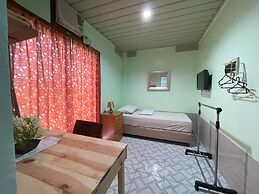 BnT Inn Cebu powered by Cocotel