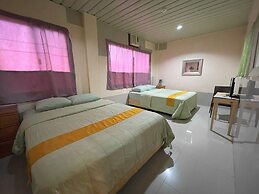 BnT Inn Cebu powered by Cocotel